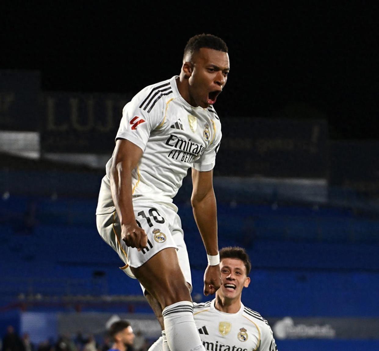 离谱！姆巴佩遭遇三连败梅西连续十五场比赛得分超过晋级，尤文图斯赛后回应争议